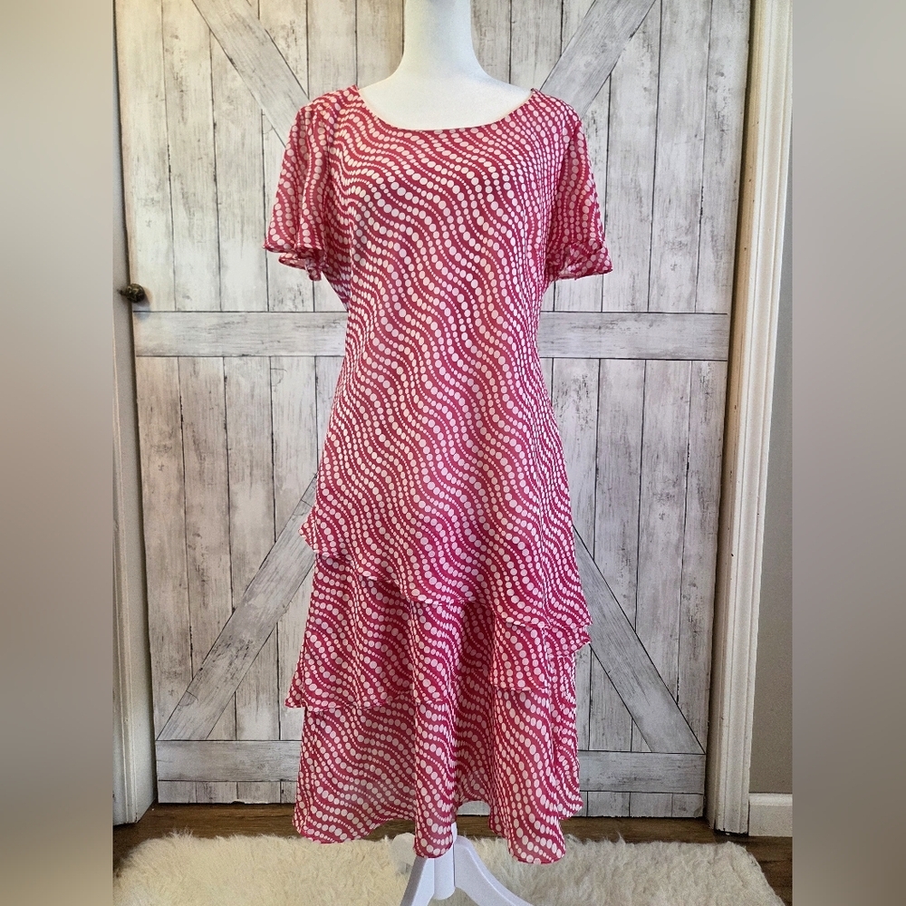 Sheri Martin Pink and White Wave-Print Tiered Midi Dress